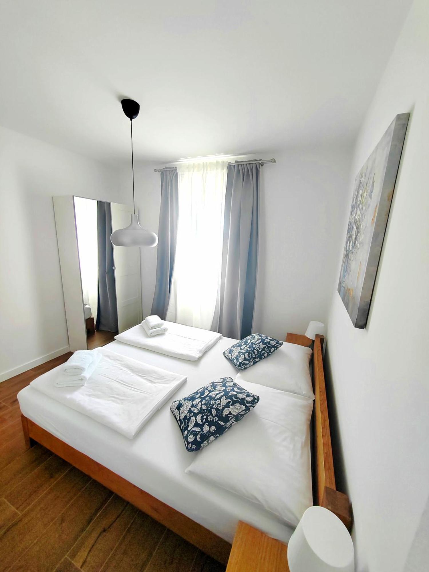 L&L Apartmani 1 ボル エクステリア 写真