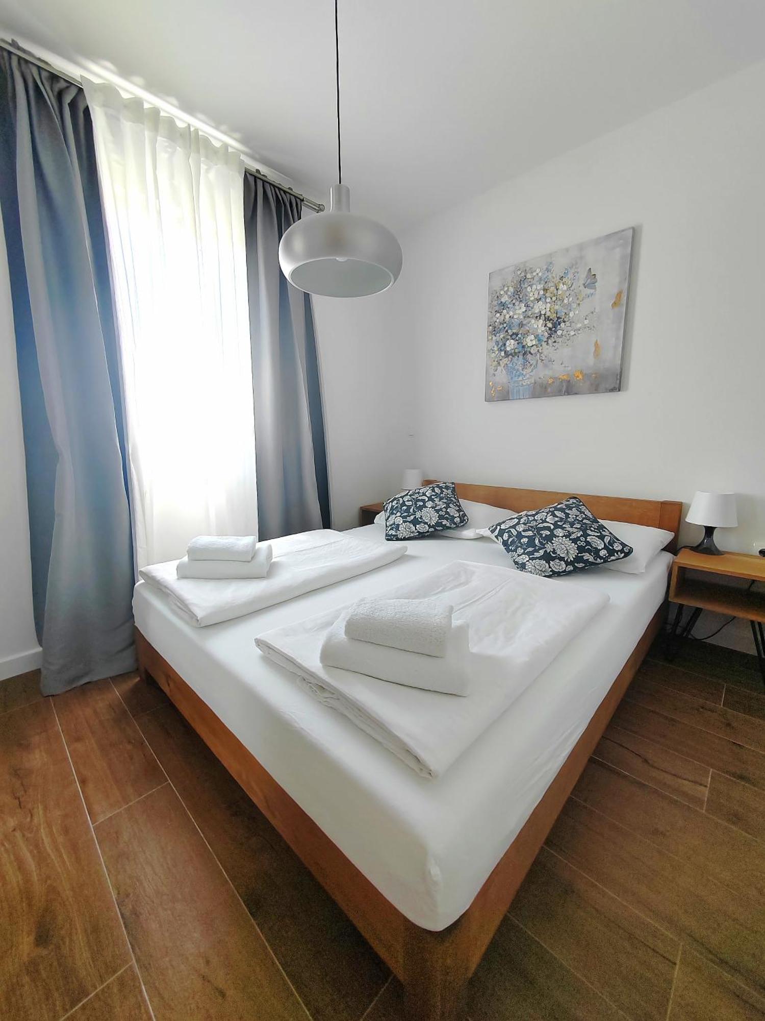 L&L Apartmani 1 ボル エクステリア 写真