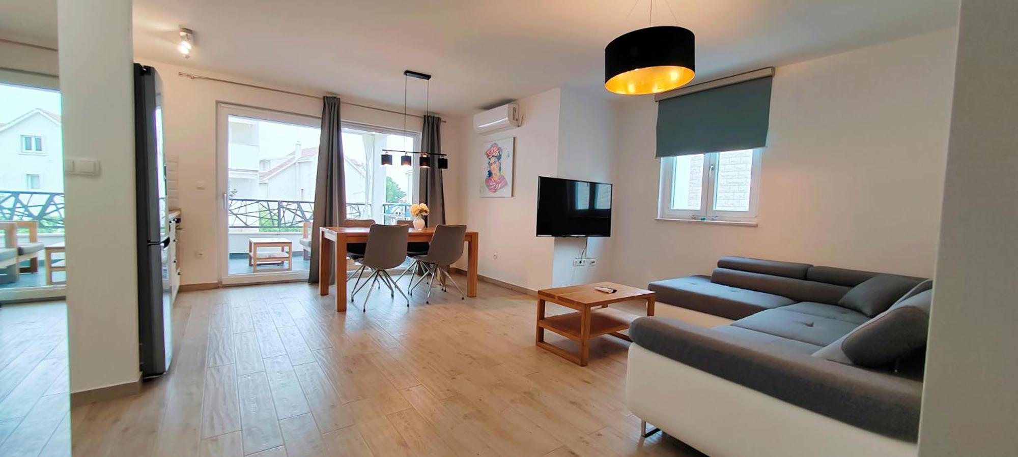 L&L Apartmani 1 ボル エクステリア 写真
