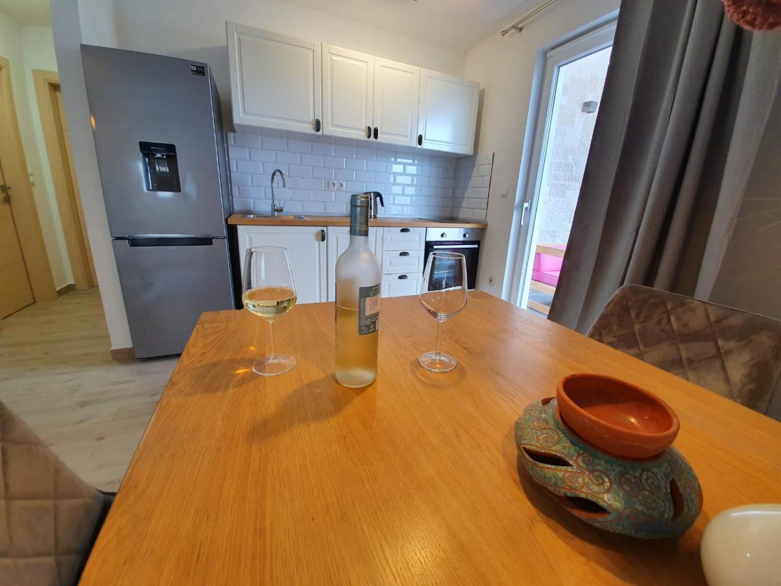 L&L Apartmani 1 ボル エクステリア 写真