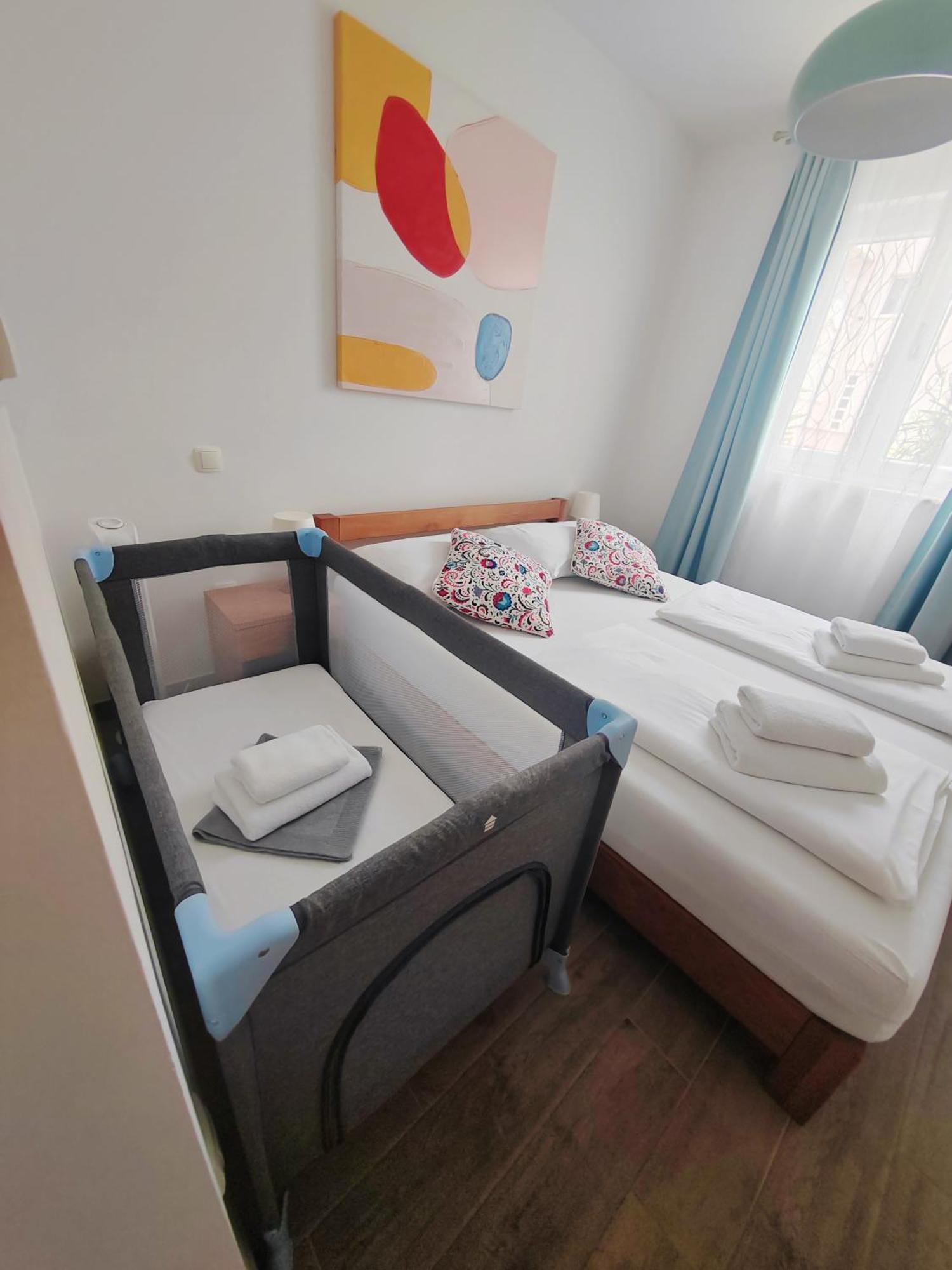 L&L Apartmani 1 ボル エクステリア 写真