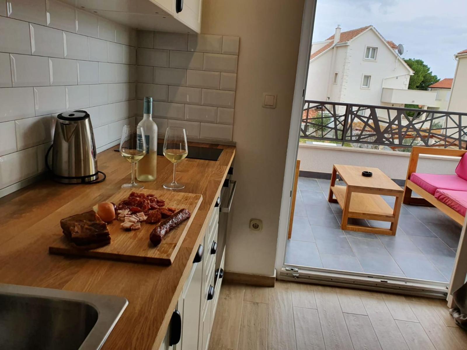 L&L Apartmani 1 ボル エクステリア 写真